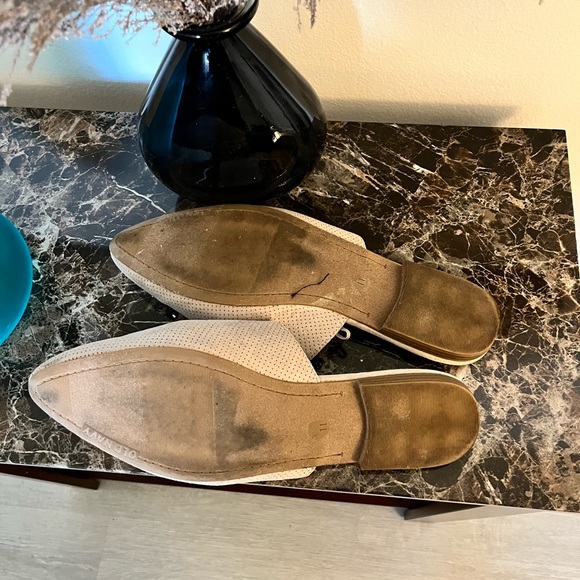 Tan/beige mules - Picture 3 of 3